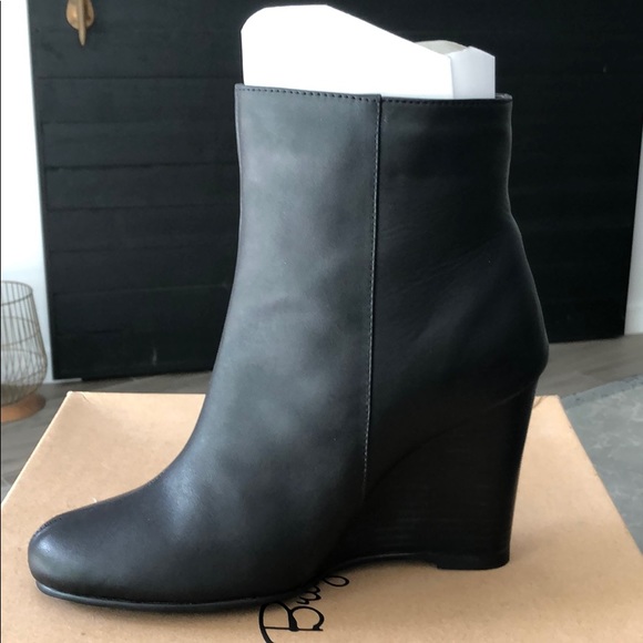 Brigette Bailey Boots - Picture 4 of 5